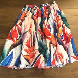 Brand new, colorful skirt!